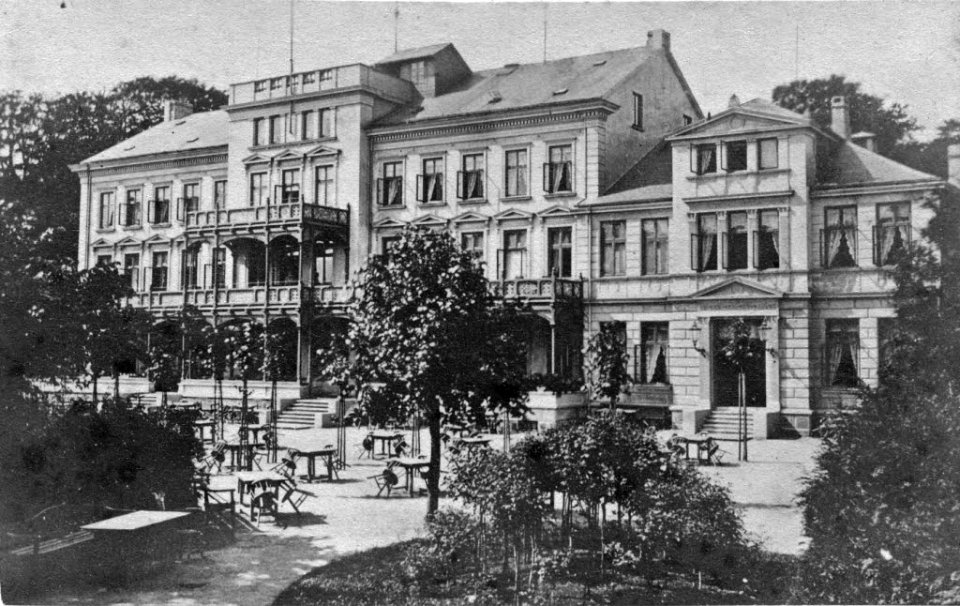 Hotel Bellevue im Düsternbrooker Weg 178 (Kiel 80.646)