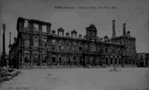 Hotel de ville 102041