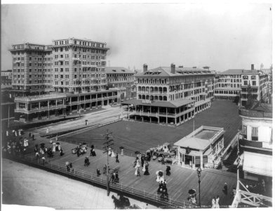Hotels Chalfonte & Haddon Hall, Atlantic City, N.J. LCCN2016652743