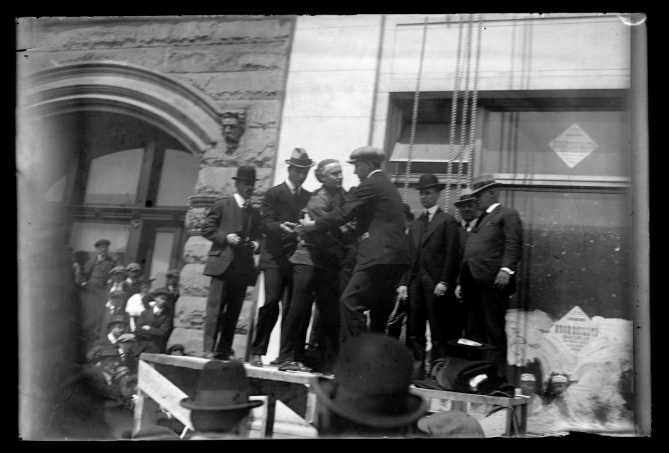 Houdini, 1916 LCCN2016850966