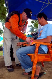 Hospital ship conducts humanitarian mission in Philippines DVIDS95133
