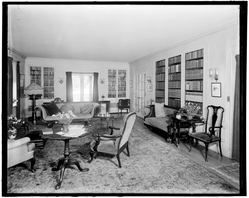 HOUSE INTERIOR LCCN2016861250