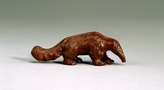 House of Fabergé - Anteater - Walters 42354 - Profile