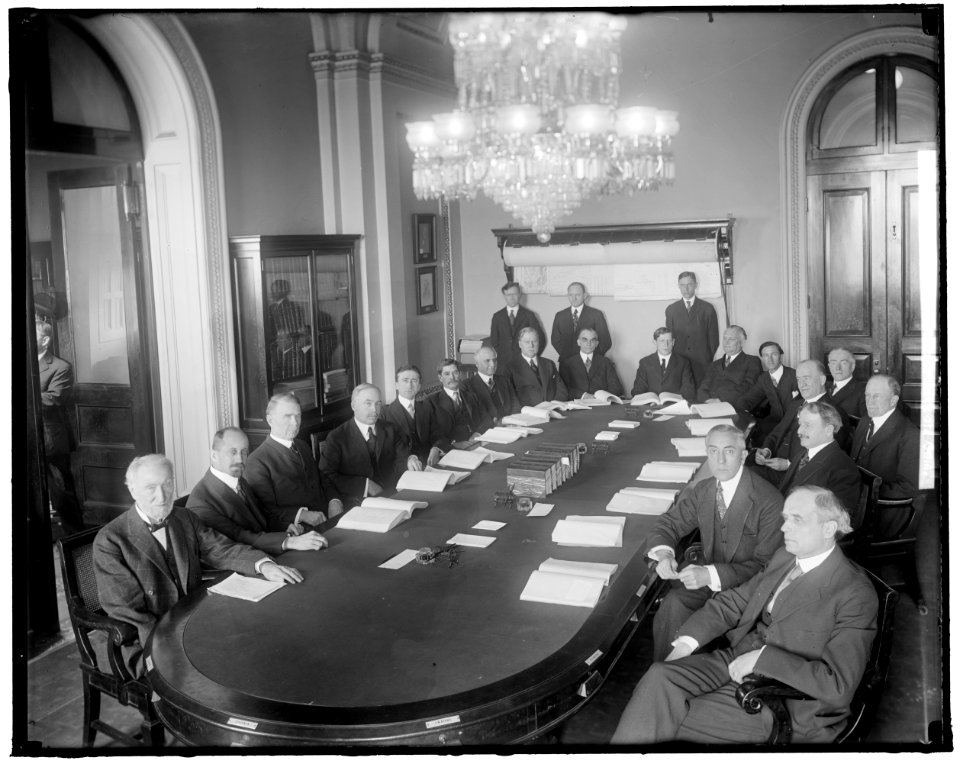 HOUSE OF REPRESENTATIVES. APPROPRIATIONS COMMITTEE LCCN2016861741
