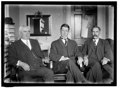 HOUSE OF REPRESENTATIVES. COMMITTEES. JUDICIARY. SPECIAL SUBCOMMITTEE WHICH SAT AT MACON, GA, 1-19-1914, TO INVESTIGATE CHARGES AGAINST JUDGE SPEAR OF THE GEORGIA FEDERALCOURT. FLOYD OF AR; LCCN2016865041