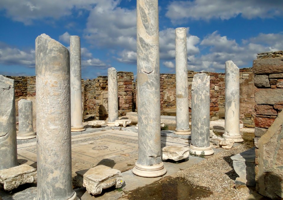House of the Lake, Delos 01