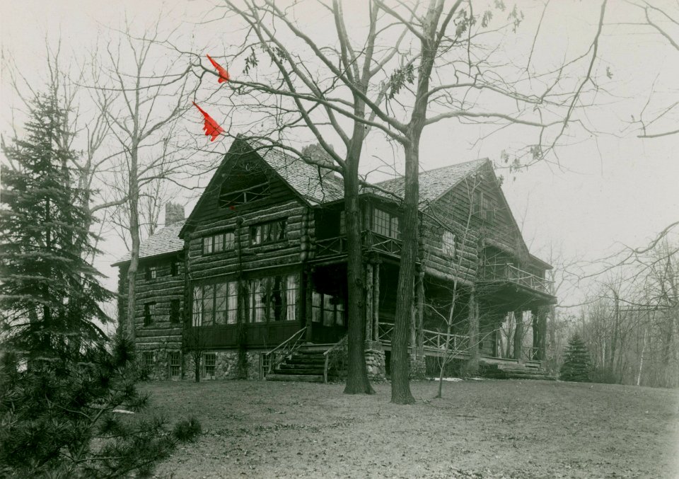 House, Highland Park, Illinois, early 20th century (NBY 692)