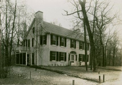 House, Winnetka, Illinois, early 20th century (NBY 896) photo