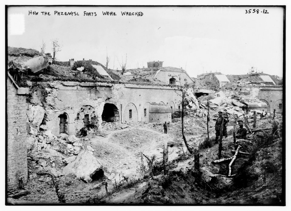 How the Przemysl Forts were wrecked LCCN2014699579