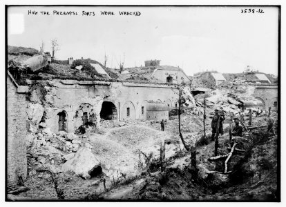 How the Przemysl Forts were wrecked LCCN2014699579