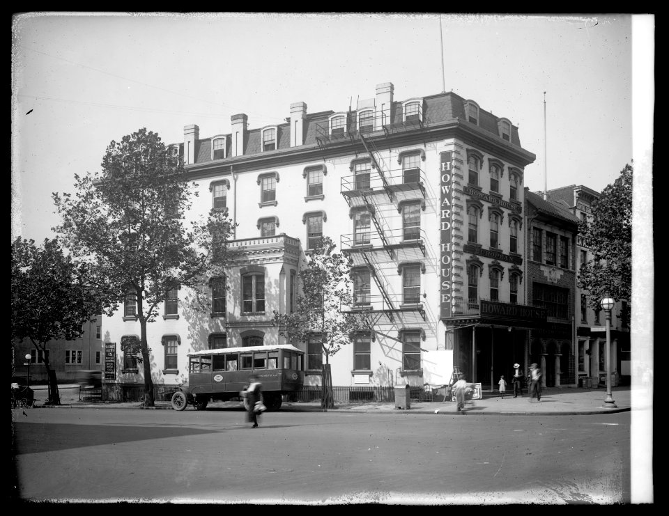 Howard House, (6th St., NW, Washington, D.C.) LCCN2016823761