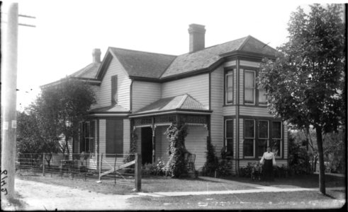 House of Mrs. A. Batt 1904 (3195543078) photo