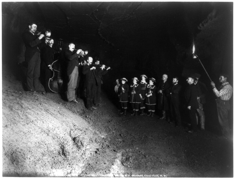 Howes Cave, N.Y.- Music Hall LCCN2005686767
