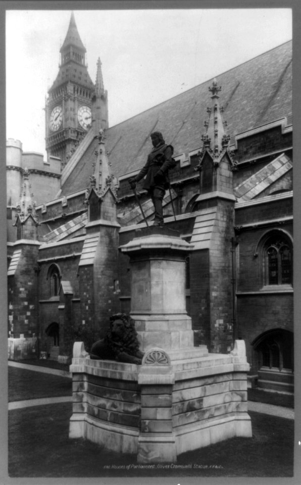 Houses of Parliament, Oliver Cromwell's statue - F.F. & Co. LCCN89713515