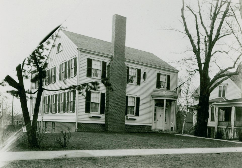 House, Evanston, Illinois, early 20th century (NBY 640)