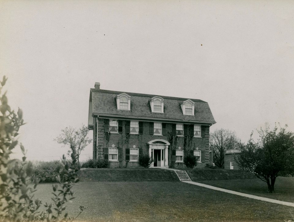 House, Glencoe, Illinois, early 20th century (NBY 912)