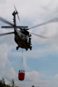 HSC-25 conducts wildfire training 150220-N-OG363-014
