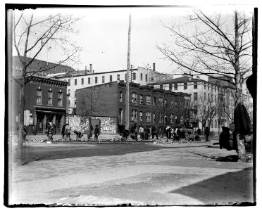 Houses on present site of the Government Printing Office, Washington, D.C. LCCN2016819517