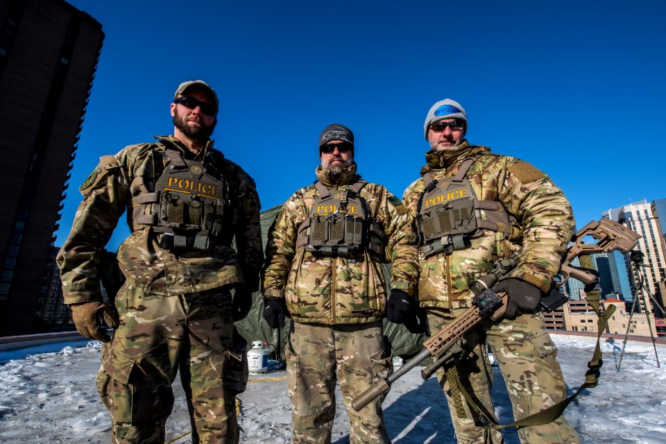 HSI SRT Security at the Minneapolis Convention Center (26119101298)