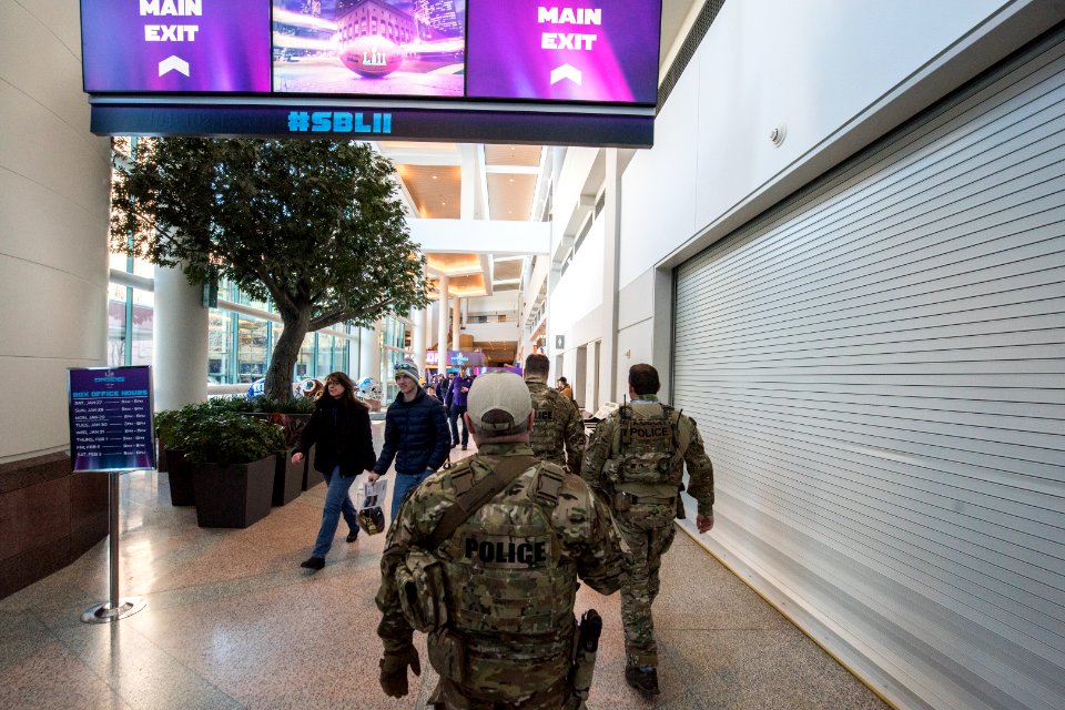 HSI SRT Security at the Minneapolis Convention Center (39281523694)