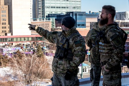 HSI SRT Security at the Minneapolis Convention Center (39960023082)