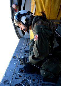 HSC 8 SAR Flight 150210-N-FC670-197