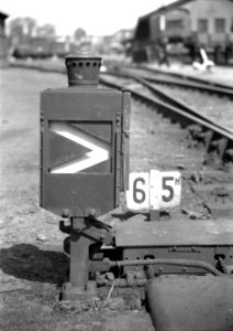 HUA-153918-Afbeelding van een mechanisch bediend wisselseinlantaarn van de N.S