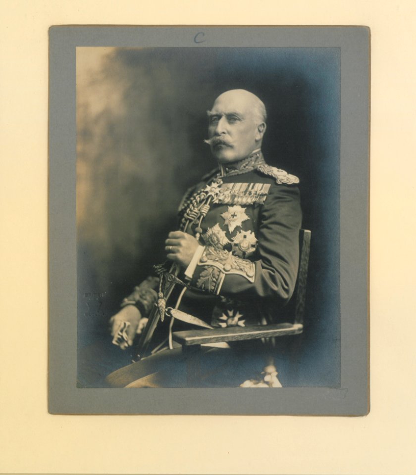 HRH Duke of Connaught Photo C (HS85-10-26759) original