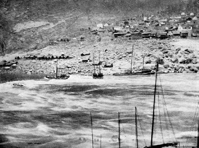 HsiN Tan Rapid on the Yangtze River