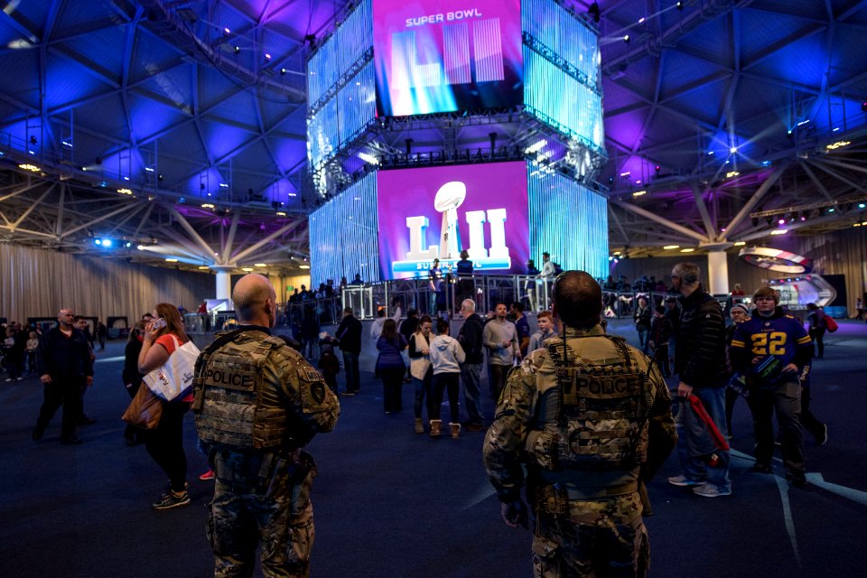 HSI SRT Security at the Minneapolis Convention Center (28229071079)