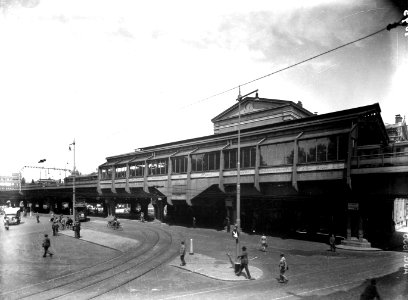 HUA-163341-Gezicht op het N.S.-station Rotterdam Beurs te Rotterdam