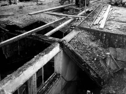 HUA-163709-Detail van het NS station Utrecht CS te Utrecht na de brand van 17 december 1938NB De afbeelding maakt deel uit van een serie foto s met betrekking to