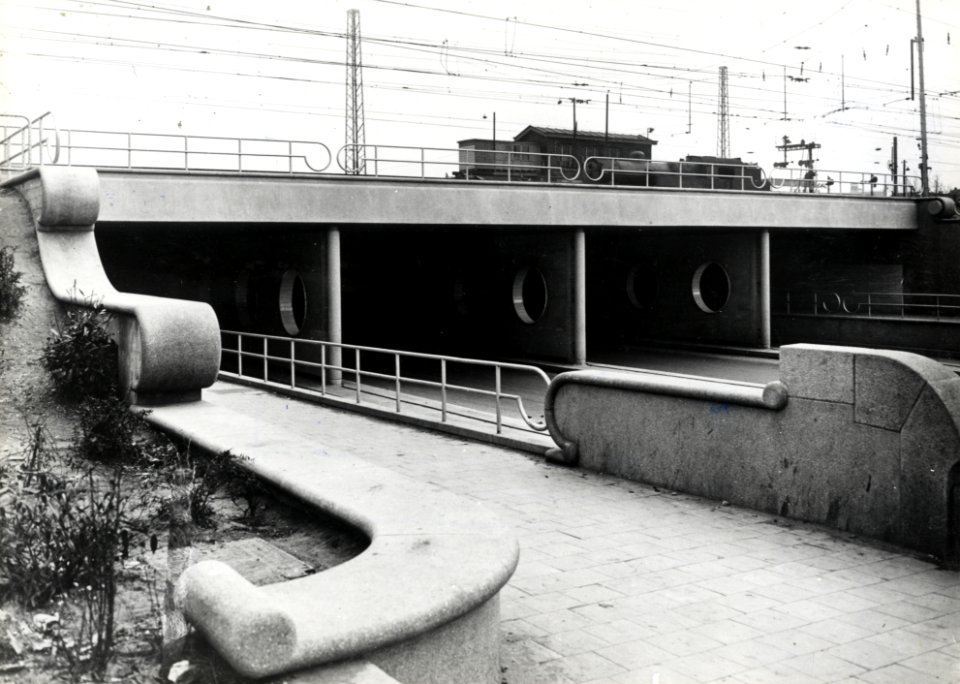 HUA-169161-Gezicht op de Leidseveertunnel te Utrecht
