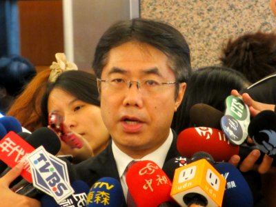 Huang Wei-cher from VOA