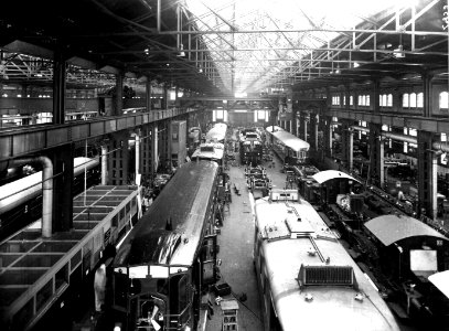 HUA-163403-Interieur van de centrale werkplaats van de N.S. te Haarlem
