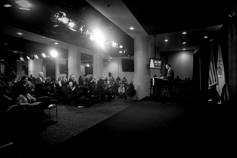 HUD Family Welcomes Secretary Carson (32451019814)
