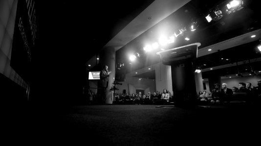 HUD Family Welcomes Secretary Carson (33293810265)