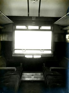 HUA-164568-Interieur van een rijtuig uit de serie AB 7201-7221 van de N.S.- compartiment 1e klasse, niet roken