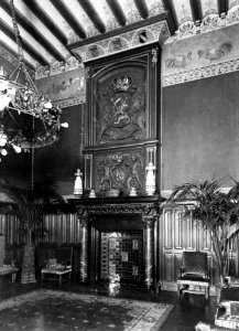 HUA-166242-Interieur van het N.S.-station Amsterdam C.S. te Amsterdam- schouw in de koninklijke wachtkamer