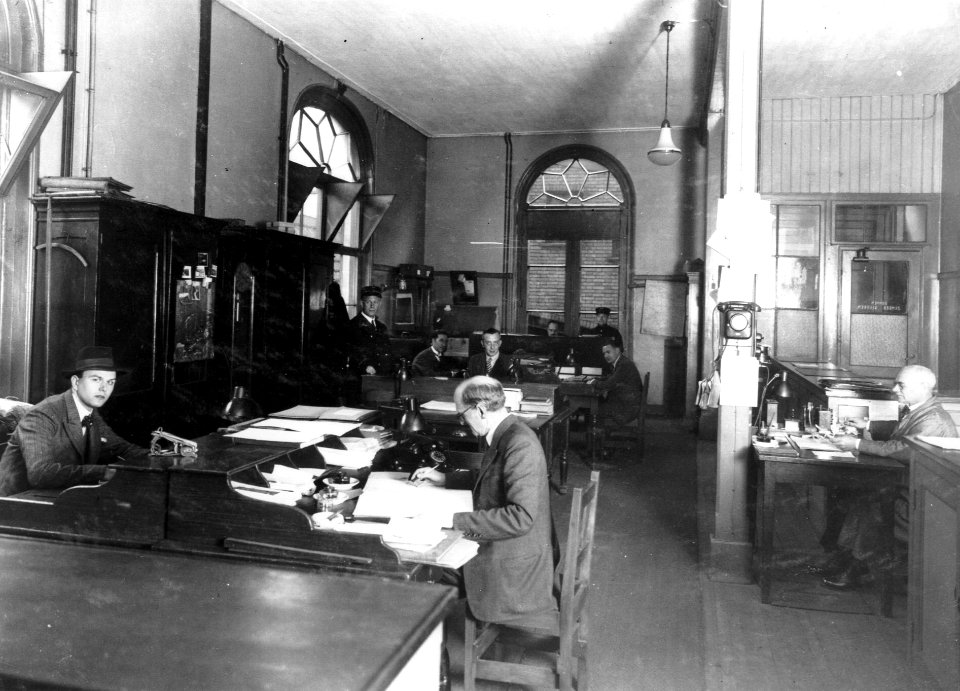 HUA-166685-Interieur van het N.S.-station Utrecht C.S. te Utrecht- stationskantoor