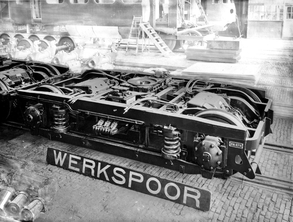 HUA-172072-Afbeelding van een motordraaistel, vermoedelijk bestemd voor de electrisch treinstellen mat. 1936 van N.S., bij Werkspoor te Zuilen