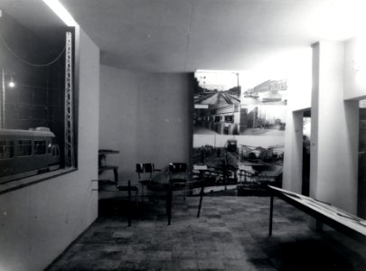 HUA-168224-Afbeelding van de wederopbouw-tentoonstelling van de N.S