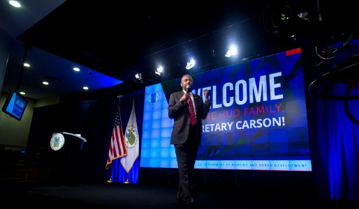 HUD Family Welcomes Secretary Carson (33293812555)