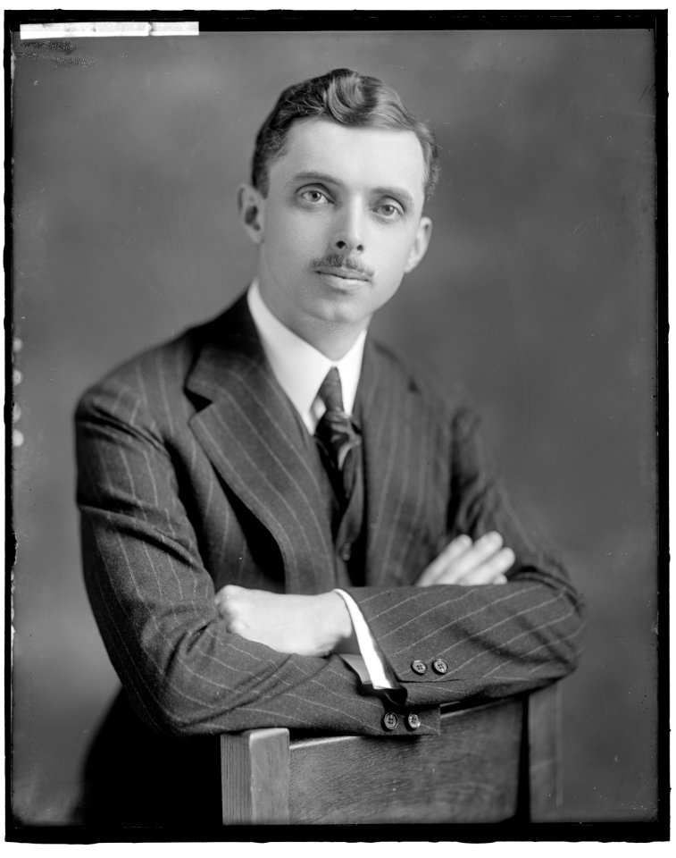 HUNT, EDWARD E. LCCN2016859821