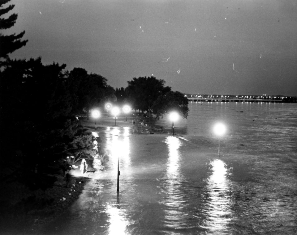 Hurricane agnes potomac river 9e44ea93d0116463d1affa7d24044d73