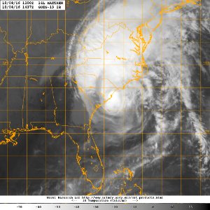 Hurricane Matthew makes landfall southeast of McClellanville, South Carolina (USA), on 8 October 2016 (satellite image)