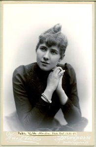 Hulda Nordin, porträtt - SMV - H8 062