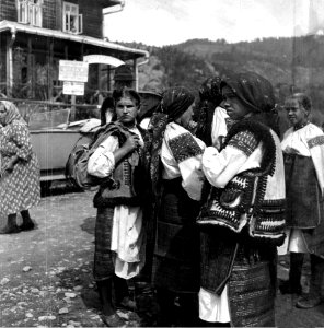 Hutsuls in Verkhovyna city (Ukraine), 1934