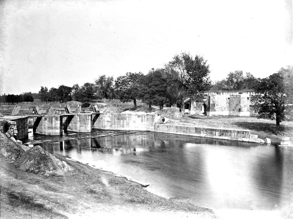 Hwang-Hai-Low Bridge