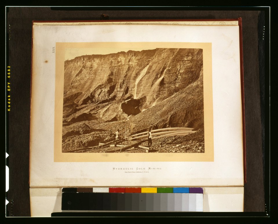 Hydraulic gold mining - near Dutch Flat, California, C.P.R.R. LCCN2003668260